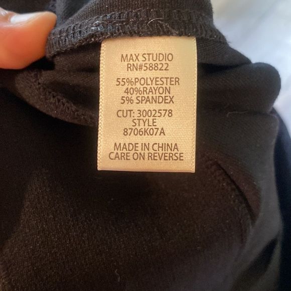 Max Studio Slip On Medium Black Ankle Pants - Picture 5 of 7